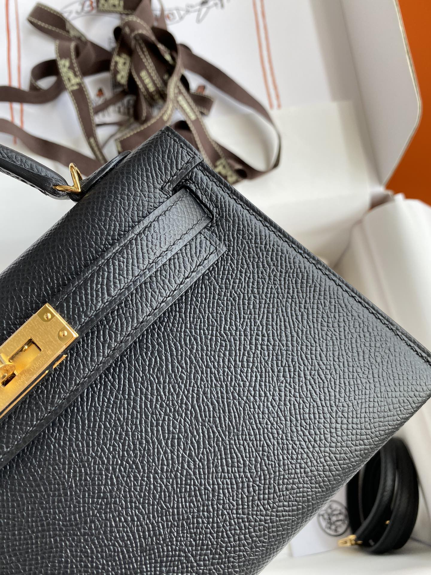 Hermes Kelly Mini II Bag 19CM In Black Epsom Leather